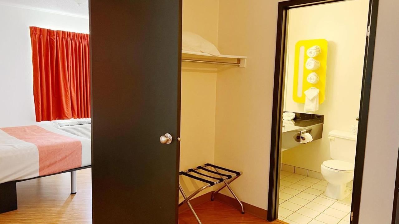 Motel 6-Regina, Sk Bagian luar foto