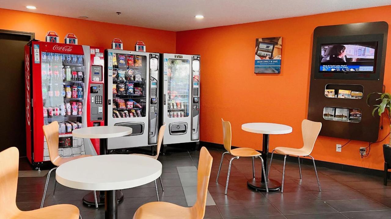 Motel 6-Regina, Sk Bagian luar foto